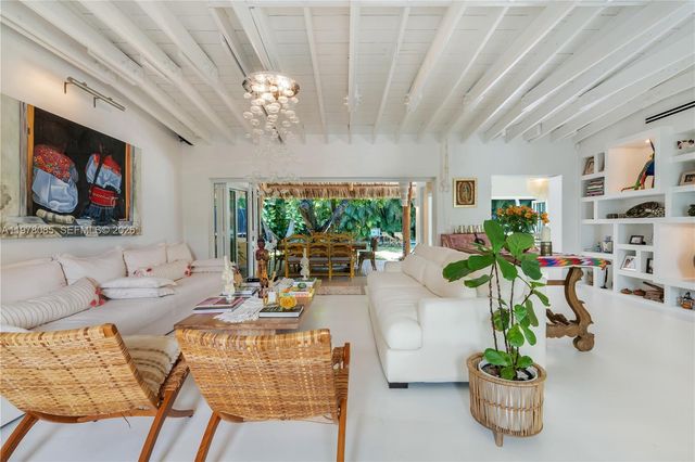 330 Gulf Rd, Key Biscayne, FL 33149