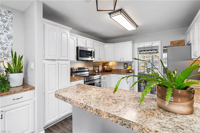 104 W Bayview BLVD, Norfolk, VA 23503