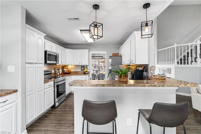 104 W Bayview BLVD, Norfolk, VA 23503