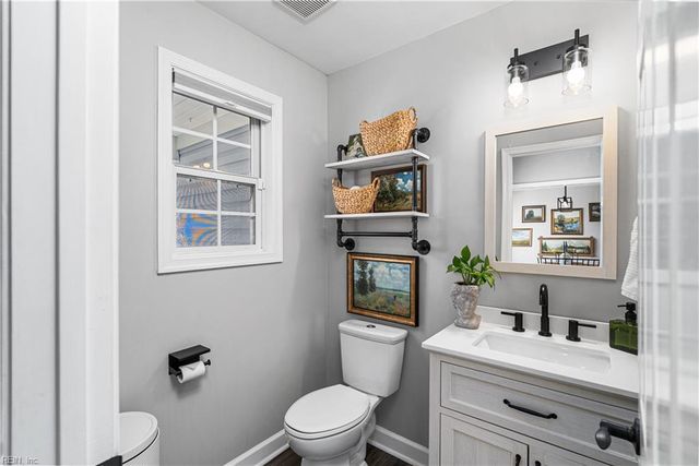 104 W Bayview BLVD, Norfolk, VA 23503