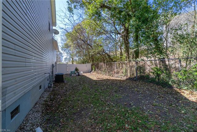 104 W Bayview BLVD, Norfolk, VA 23503