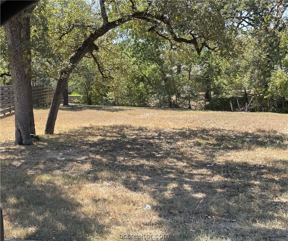 3310 Carter Creek Parkway, Bryan, TX 77802 — exterior