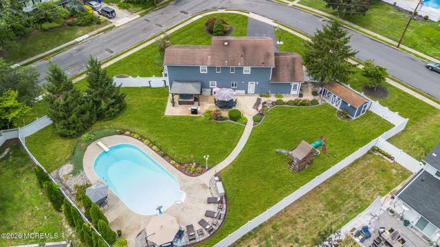 1 Meadowbrook Drive, Howell, NJ 07731