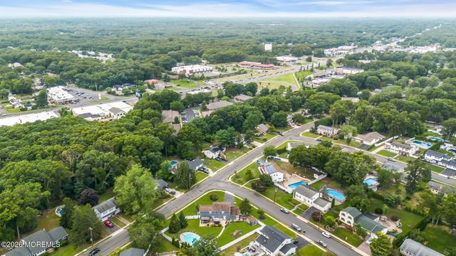 1 Meadowbrook Drive, Howell, NJ 07731
