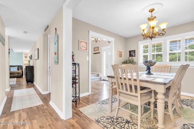 1 Meadowbrook Drive, Howell, NJ 07731