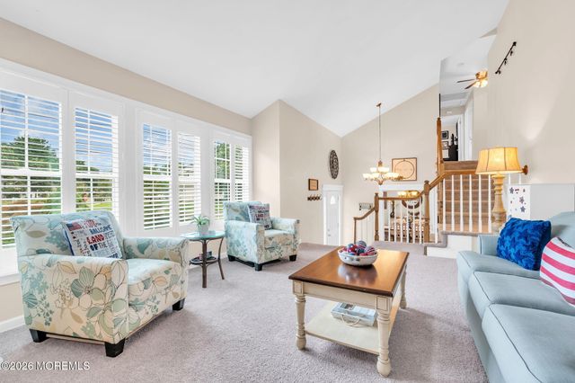 1 Meadowbrook Drive, Howell, NJ 07731