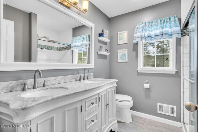 1 Meadowbrook Drive, Howell, NJ 07731