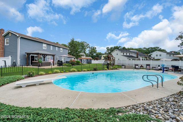 1 Meadowbrook Drive, Howell, NJ 07731