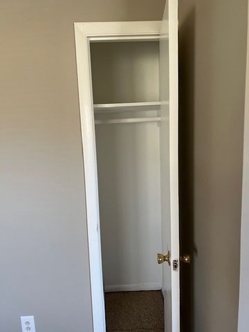 2211 Dominion Dr, Murfreesboro, TN 37129