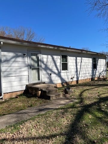 2211 Dominion Dr, Murfreesboro, TN 37129