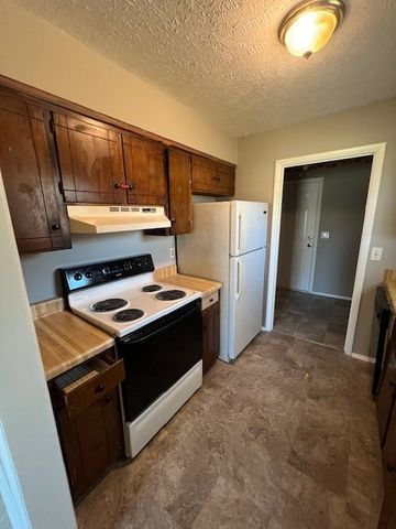 2211 Dominion Dr, Murfreesboro, TN 37129