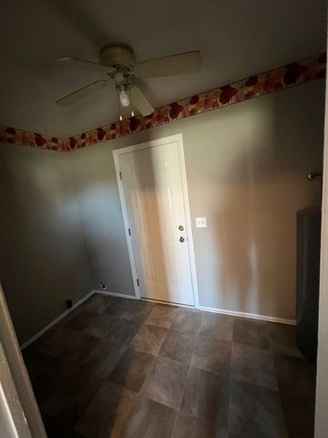 2211 Dominion Dr, Murfreesboro, TN 37129