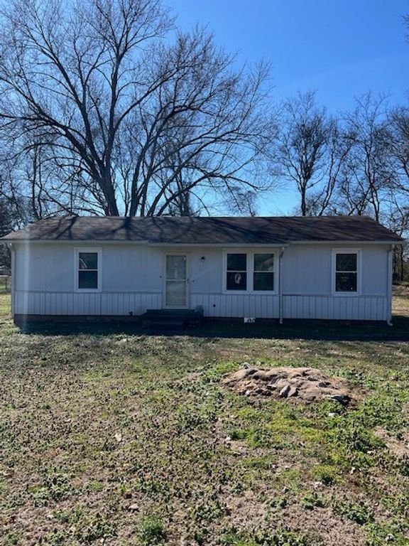 2211 Dominion Dr, Murfreesboro, TN 37129