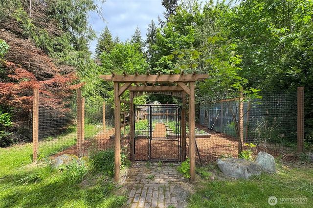 364 Amarillo Road, Port Angeles, WA 98362