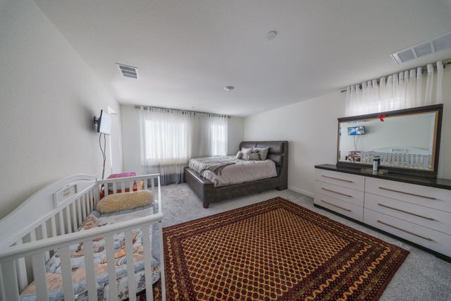 7705 Forestdale Way, Elk Grove, CA 95758