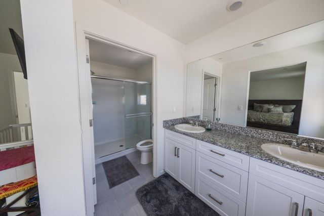 7705 Forestdale Way, Elk Grove, CA 95758