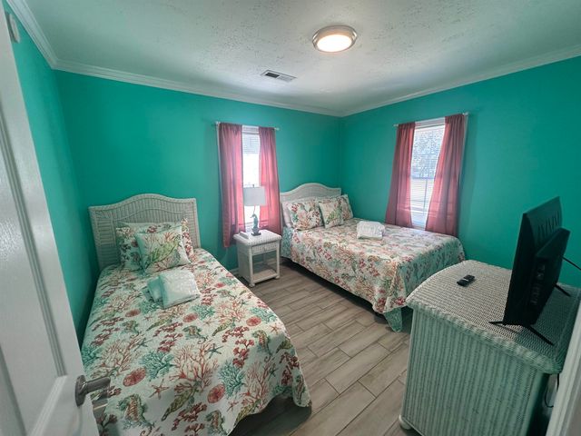 205 5th Ave. S, North Myrtle Beach, SC 29582