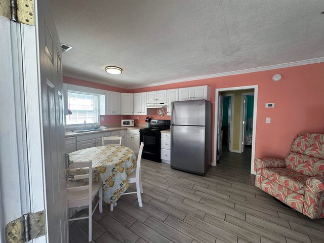 205 5th Ave. S, North Myrtle Beach, SC 29582