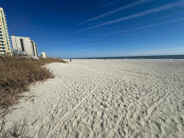 205 5th Ave. S, North Myrtle Beach, SC 29582