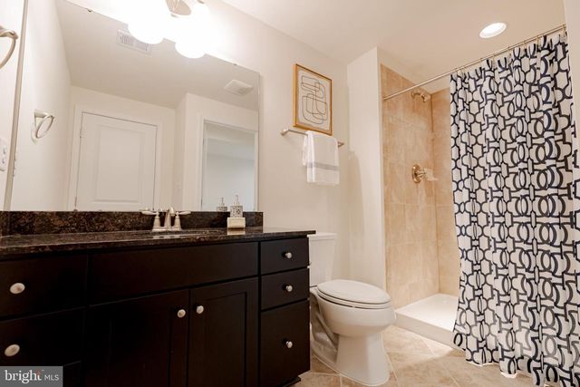 8835 CHRISANTHE CT, Fairfax Station, VA 22039