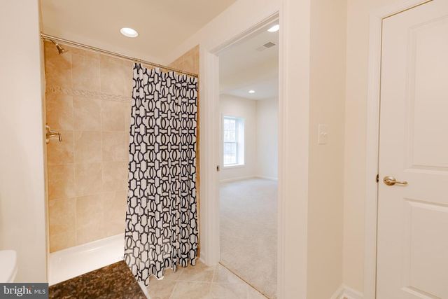 8835 CHRISANTHE CT, Fairfax Station, VA 22039