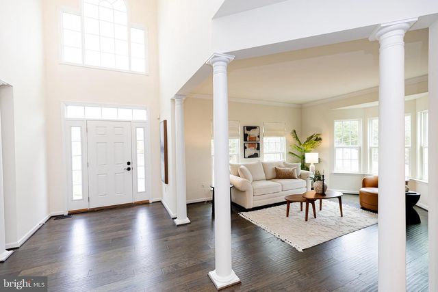 8835 CHRISANTHE CT, Fairfax Station, VA 22039