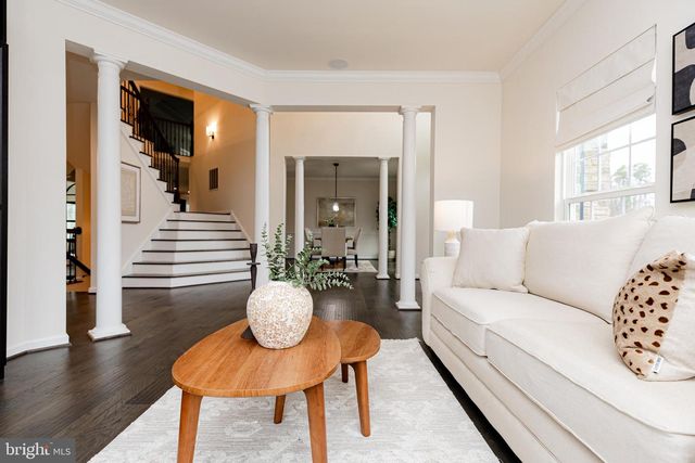 8835 CHRISANTHE CT, Fairfax Station, VA 22039