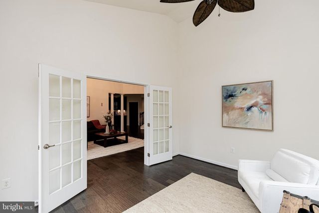 8835 CHRISANTHE CT, Fairfax Station, VA 22039