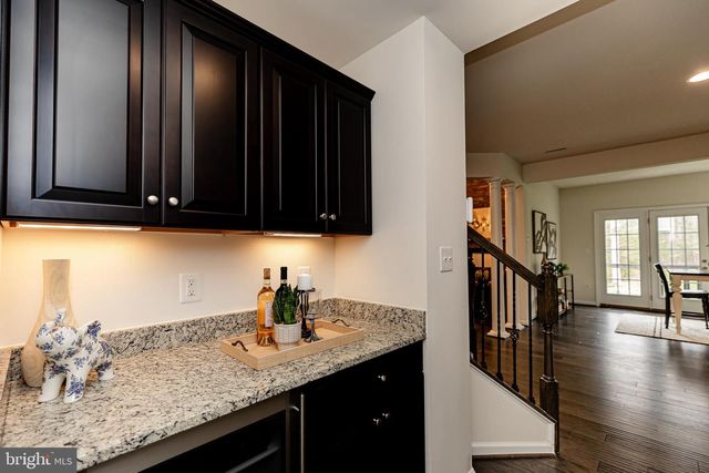 8835 CHRISANTHE CT, Fairfax Station, VA 22039