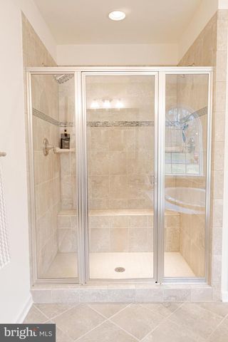 8835 CHRISANTHE CT, Fairfax Station, VA 22039