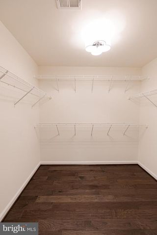 8835 CHRISANTHE CT, Fairfax Station, VA 22039