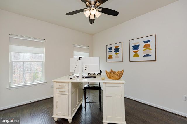 8835 CHRISANTHE CT, Fairfax Station, VA 22039