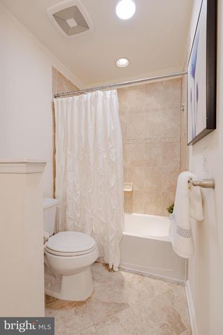 8835 CHRISANTHE CT, Fairfax Station, VA 22039