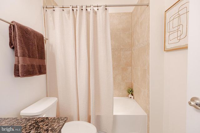 8835 CHRISANTHE CT, Fairfax Station, VA 22039