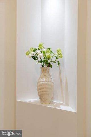 8835 CHRISANTHE CT, Fairfax Station, VA 22039