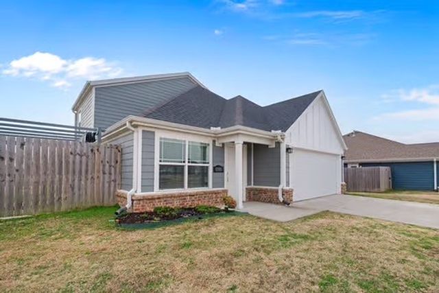 5305 Southwood Avenue, Springdale, AR 72764