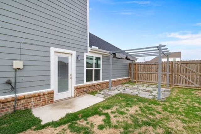 5305 Southwood Avenue, Springdale, AR 72764