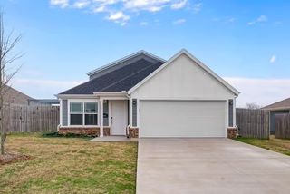 5305 Southwood Avenue, Springdale, AR 72764