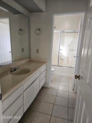 2752 Annandale Lane, Simi Valley, CA 93063