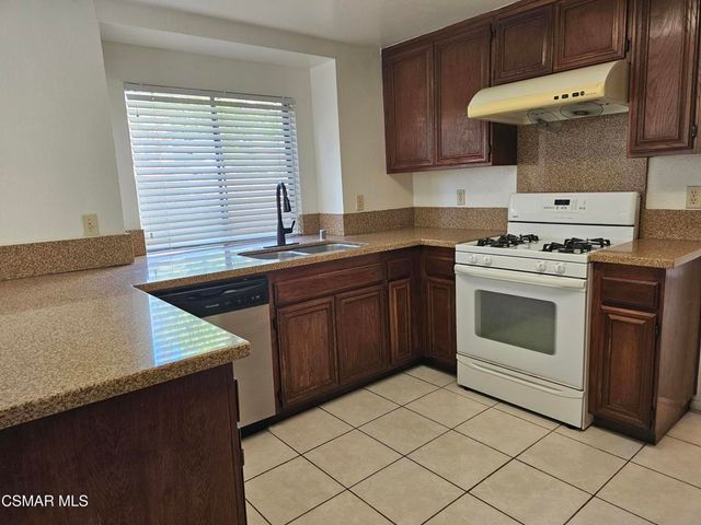 2752 Annandale Lane, Simi Valley, CA 93063