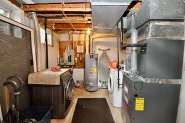 13 Boatswains Way 13, Chelsea, MA 02150