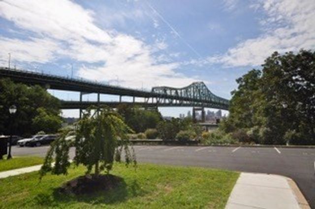 13 Boatswains Way 13, Chelsea, MA 02150