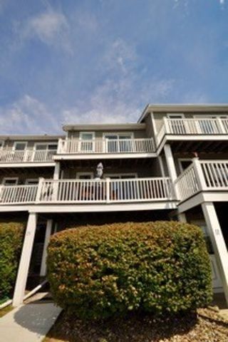 13 Boatswains Way 13, Chelsea, MA 02150