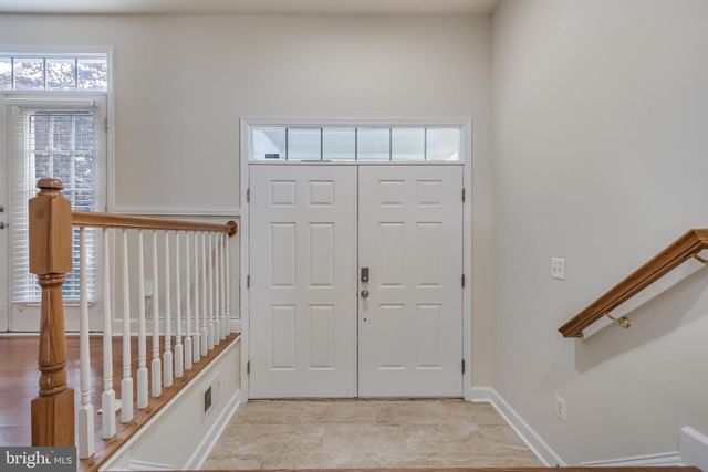 8005 HOMEFIELD DR, Landover, MD 20785