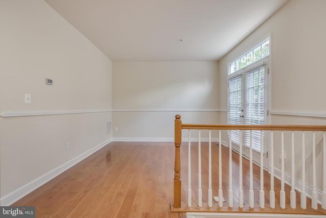 8005 HOMEFIELD DR, Landover, MD 20785