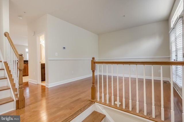 8005 HOMEFIELD DR, Landover, MD 20785