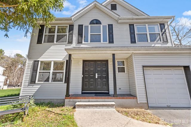 46 Emily Drive, Old Bridge, NJ 08857