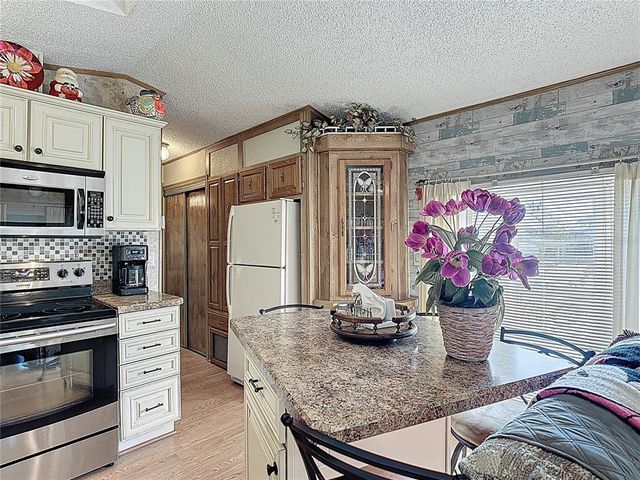 9000 US HWY 192 214, Clermont, FL 34714