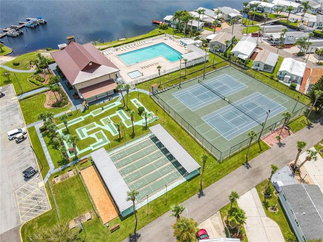 9000 US HWY 192 214, Clermont, FL 34714