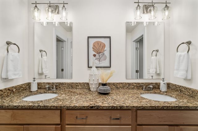 1734 McKinney Ave, Nashville, TN 37208